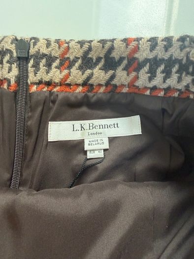 L.K. Bennett wool pencil skirt UK 12