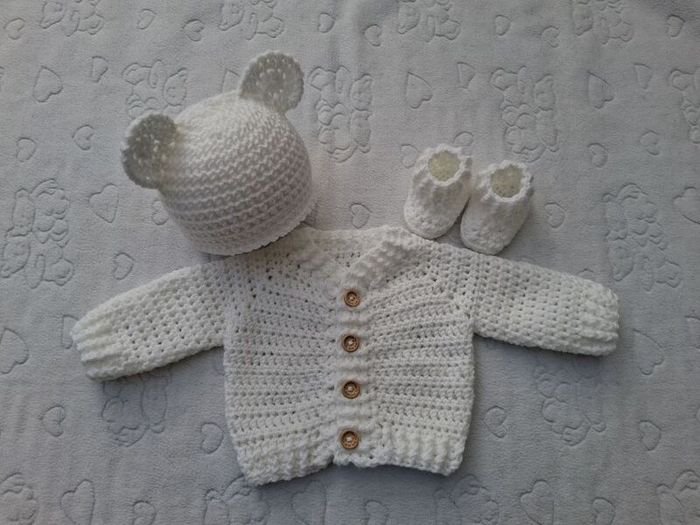 Handmade baby cardigan set 0-3 months