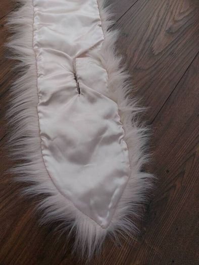 Faux fur collar- New with tags
