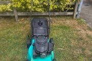 Self drive petrol lawnmower 18 inch blade start easy runs perfect