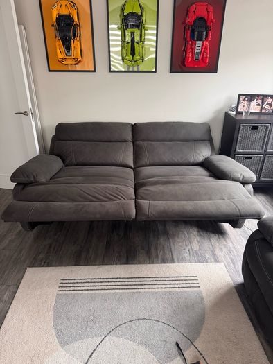 Couch Hardy 3 Seater x2