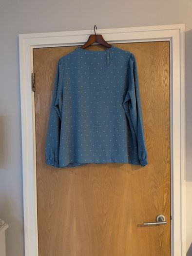 Gallery Blue Ruffle Blouse.  S.18.  B.N.W.T.
