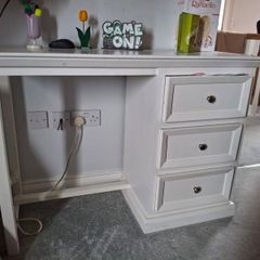 Desk/Dressing Table