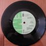 Cliff Richard x5 7inch singles Image 9