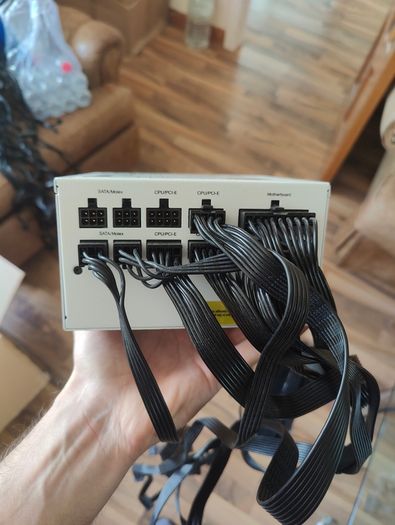 Forgeon Bolt White PSU 750W 80 Plus Gold Full Modular Power Supply