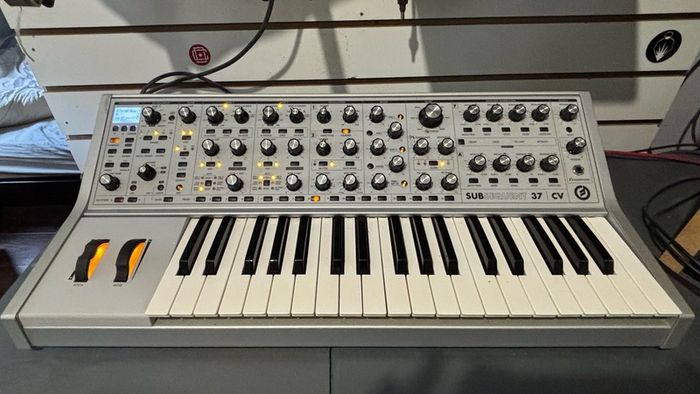 Moog Subsequent 37 CV limited edition