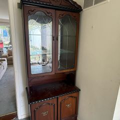 drinks cabinet