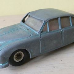 Dinky Daimler Meccano