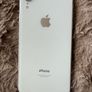 iPhone XR 128GB Image 2