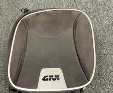 Givi Tanklock Tankbag