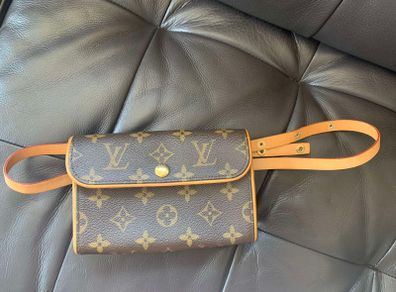Louis Vuitton small waist bag