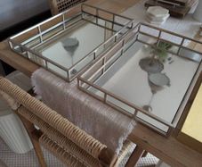 Display Trays