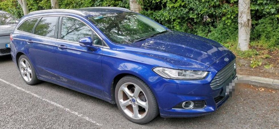 Ford Mondeo Estate Diesel blue automatic 2016
