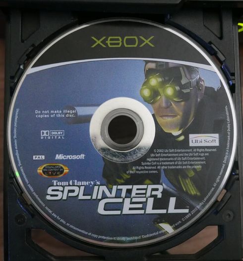 Microsoft Original Xbox Console Bundle (works well)