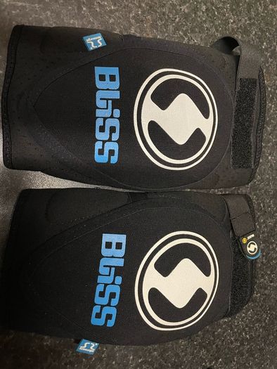 Bliss Elbow pads