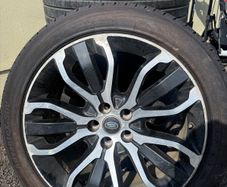 Range Rover sport alloys