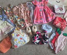 Girl's clothes bundle