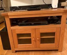 Oak Tv Unit With Storage