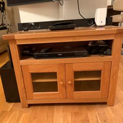 Oak Tv Unit With Storage