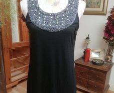 Simon Jeffrey Black top.