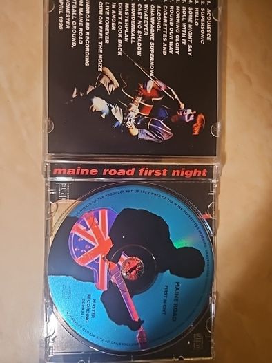Oasis CD  - Maine Road First Night