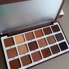 Natasha Denona Eye Sculpt Texture and Tone Eyeshadow Palette - Dramatic