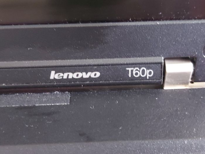 Lenovo T60p IBM Thinkpad, in excellent cosmetic condition, Battery is Good but states Error with Date & Time, and displays Lock Sign