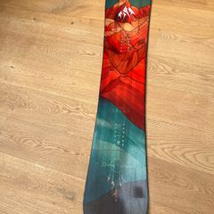 Jones Dream Catcher 151 / Ladies Snowboard / Great Condition