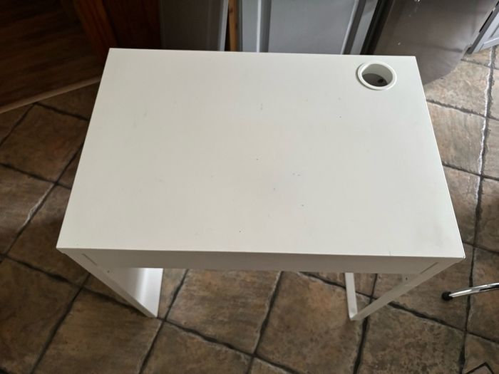 Children desk and chair