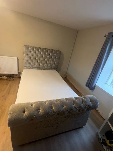 small double bed