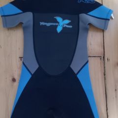 wet suit wetsuit kids 8 year old