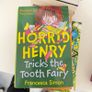 Horrid Henry's 8 book set Image 3