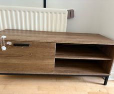 Tv unit