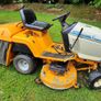 cub cadet ride on mower Image 4