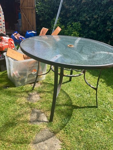 Garden table