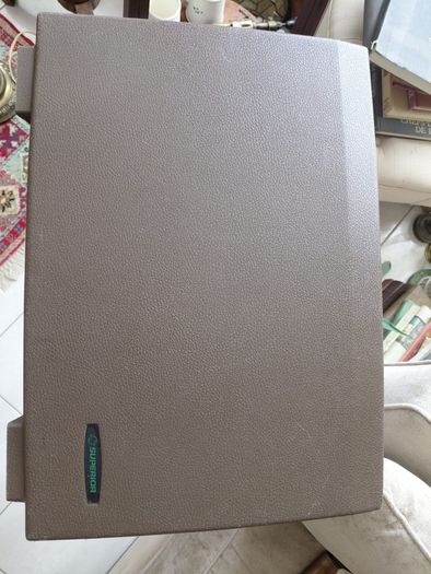 Vintage hard shell briefcase
