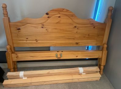 Gorgeous 4Ft 6 Double Wooden Bed Frame - Can Deliver