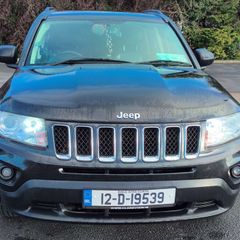 Jeep Compass 2012      Land Rover Freelander 2