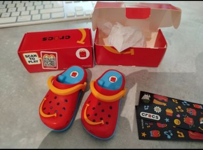 Crocs keyrings McDonald's new with box and stickers.  All for 1e