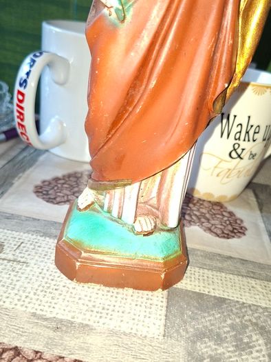 Beautiful Old Statue of Saint Joseph holding Baby Jesus, Postage Available or Collection