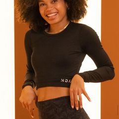 Cropped training top