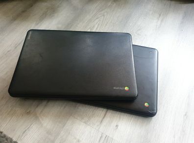 Lenovo Chromebook, working perfect  2pcs available