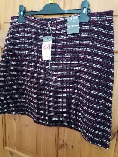 skirt size 16 new photo two is colour