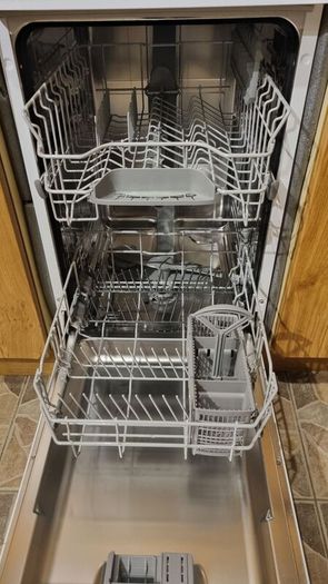 Dishwasher slime line. Bosh . White color.