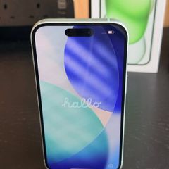 iPhone 15, Green, 128GB, Vodafone - 450