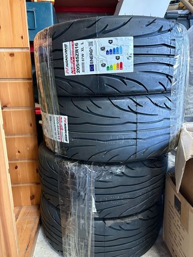 4 x new tyres