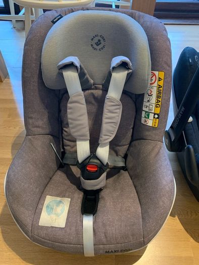 Maxi-Cosi Car Seat Bundle
