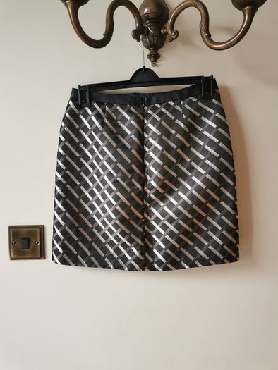 Oasis mini skirt