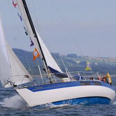 Kingscruiser 33 Yacht deposit paid.