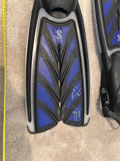 SCUBA diving fins Large